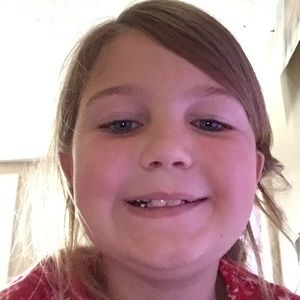 Meet your Posher, Addison